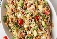 Mediterranean Quinoa Bowl