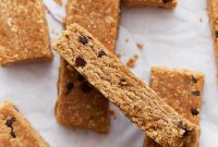 Simple & Delicious Homemade Gluten-Free Granola Bars