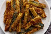 Crispy Keto Zucchini Fries: Low-Carb Snack Recipe
